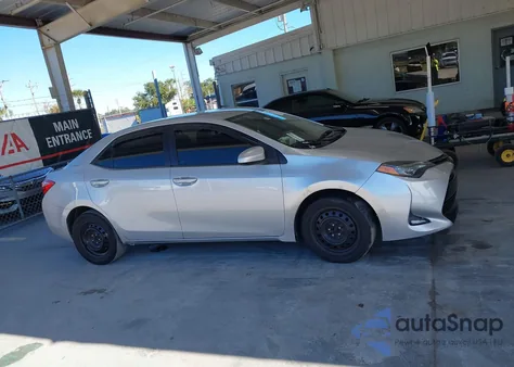2018 Toyota Corolla Le z USA, uszkodzony, nr VIN 2T1BURHEXJC046220